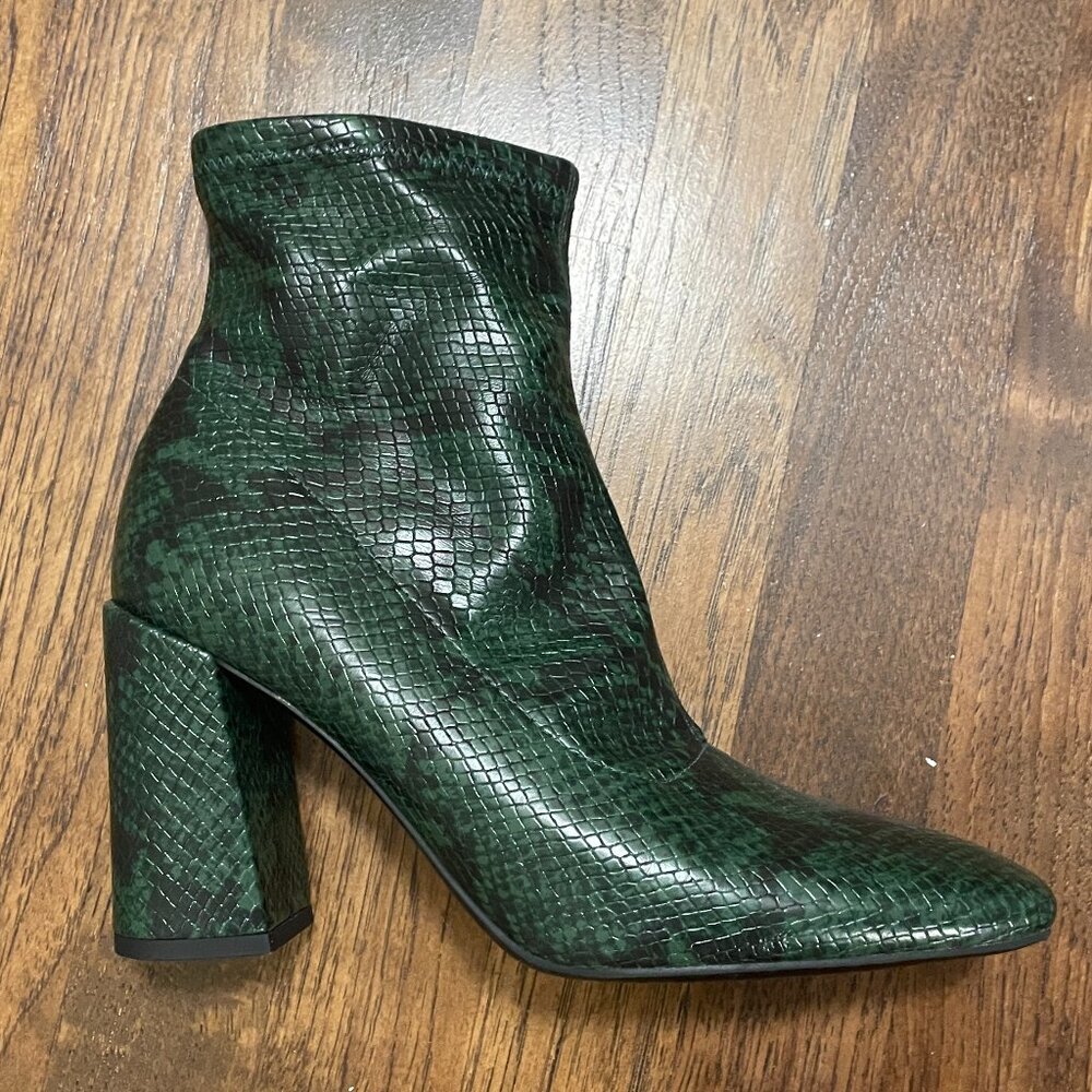 Franco Sarto Harmond Mid Shaft Boots - Women's size 8 - Picture 3 of 10